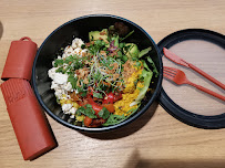 Poke bowl du Restaurant servant le petit-déjeuner Popotes, Cantine Respectueuse Assas 6eme à Paris - n°6