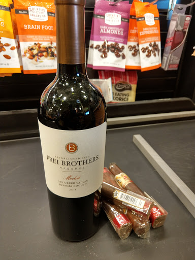 Wine Store «Total Wine & More», reviews and photos, 1010 N Rengstorff Ave, Mountain View, CA 94043, USA