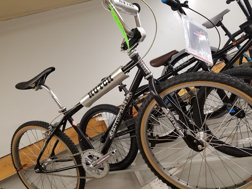 Bicycle Store «Bay Area Cycling -Pasadena», reviews and photos, 2049 S Richey St, Pasadena, TX 77502, USA