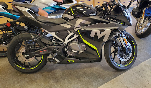 Motorcycle Dealer «Lake Cycle», reviews and photos, 7911 Taft St, Merrillville, IN 46410, USA