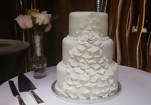 Wedding Bakery «The Best Little Cake House», reviews and photos, 223 W Hibiscus Blvd, Melbourne, FL 32901, USA