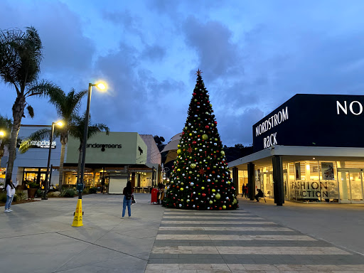 Department Store «Nordstrom Rack Mission Valley», reviews and photos, 1640 Camino Del Rio N, San Diego, CA 92108, USA