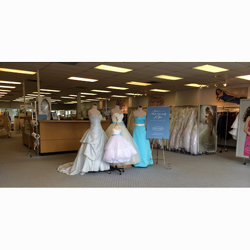 Bridal Shop «Alfred Angelo Bridal», reviews and photos, 4041 William Penn Hwy, Monroeville, PA 15146, USA