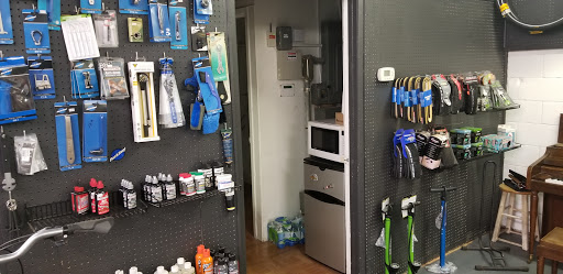 Bicycle Repair Shop «The Bike Shop», reviews and photos, 2111 E Arapaho Rd, Richardson, TX 75081, USA