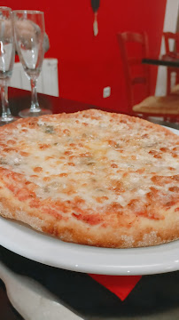 Plats et boissons du Pizzeria Pizz à II à Saint-Germain-Laval - n°7