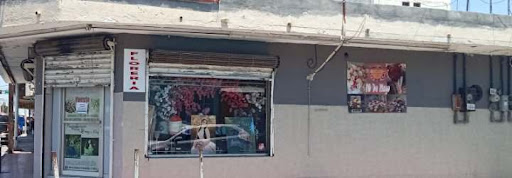 Roses and decor – Nuevo Laredo
