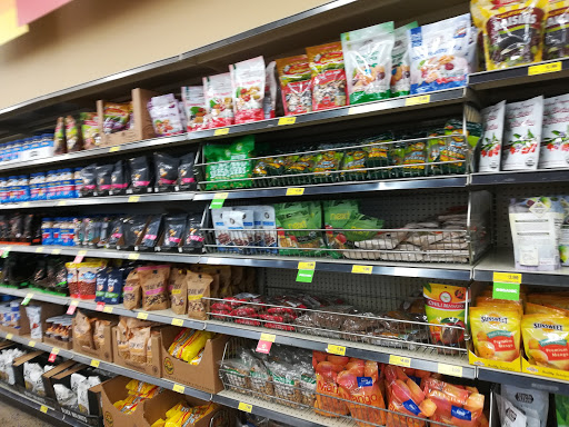 Grocery Store «Grocery Outlet Bargain Market», reviews and photos, 1130 Chester Pike, Sharon Hill, PA 19079, USA