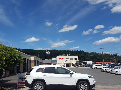 Used Car Dealer «Merchants Auto», reviews and photos, 1278 Hooksett Rd, Hooksett, NH 03106, USA