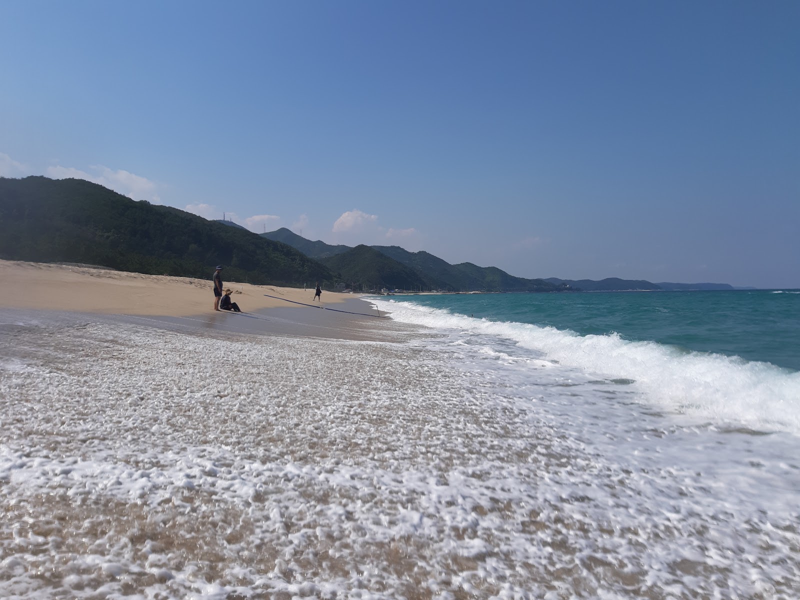 Mangyang Beach photo #9