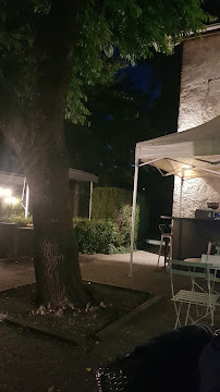 Atmosphère du RESTAURANT LE CLOS ROMAIN à Moirans - n°3