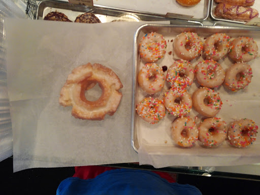 Donut Shop «Glazed and Infused», reviews and photos, 939 W Armitage Ave, Chicago, IL 60614, USA