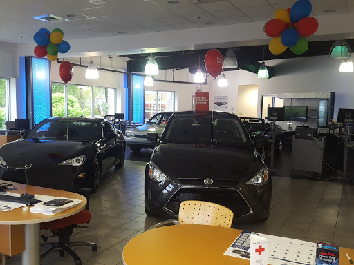 Toyota Dealer «Middletown Toyota», reviews and photos, 634 Newfield St, Middletown, CT 06457, USA