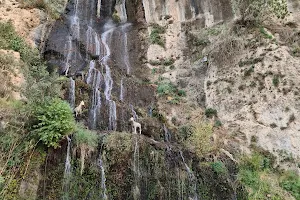 Dohuk Valley Waterfall - Sîlava Gelîyê Dûhokê image