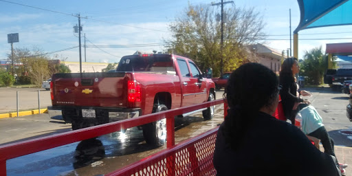 Car Wash «MainLand Car Wash & Oil Lube Center», reviews and photos, 3120 Palmer Hwy, Texas City, TX 77590, USA