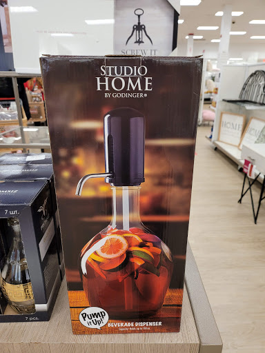 Department Store «HomeGoods», reviews and photos, 150 N Village Ave, Rockville Centre, NY 11570, USA