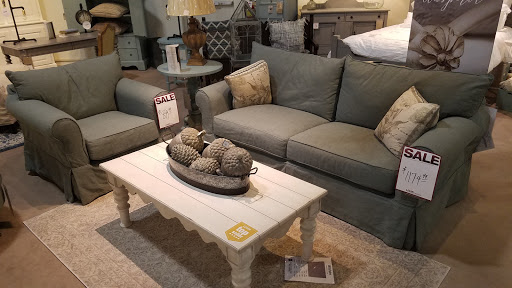 Furniture Store «Levin Furniture», reviews and photos, 23100 Broadway Ave, Oakwood, OH 44146, USA