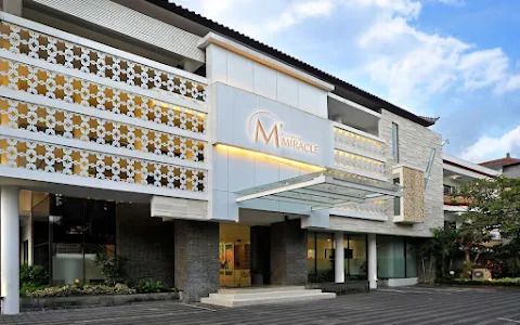 Klinik Kecantikan Bali Miracle Ultimate Denpasar image