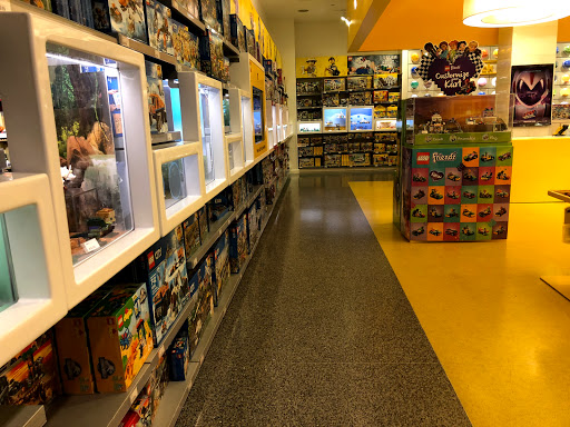 Toy Store «The LEGO Store», reviews and photos, 55 W County Center Dr, Des Peres, MO 63131, USA