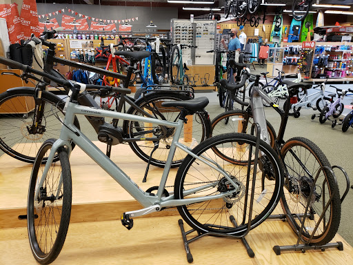 Camping Store «REI», reviews and photos, 200 Ridge Pike #115, Conshohocken, PA 19428, USA