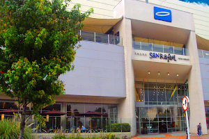 San Rafael Paseo Mall image