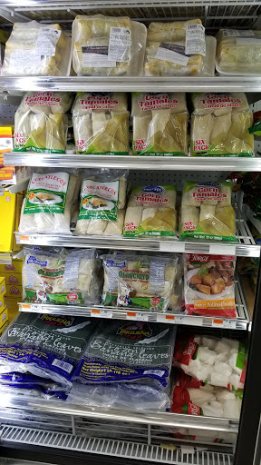 Grocery Store «Bravo Supermarkets», reviews and photos, 2004 14th St W, Bradenton, FL 34205, USA