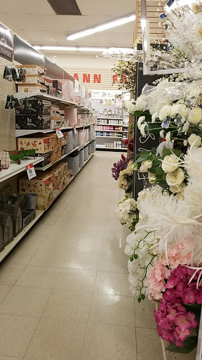 Fabric Store «Jo-Ann Fabrics and Crafts», reviews and photos, 5487 Dressler Rd NW, North Canton, OH 44720, USA