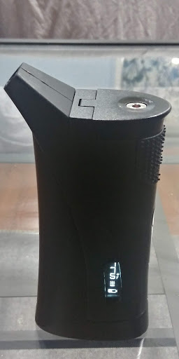 Tobacco Shop «V & K Smoke Shop - Quincy», reviews and photos, 1576 Hancock St, Quincy, MA 02169, USA