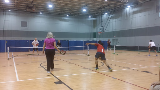 Recreation Center «Rakow Center», reviews and photos, 665 Barrington Ave, Carpentersville, IL 60110, USA