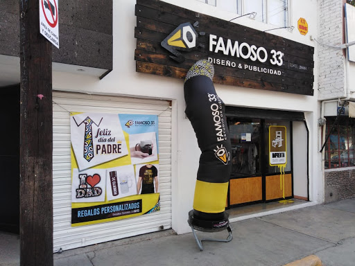 FAMOSO 33, /estudio de diseño / publicidad / Detalles Sociales