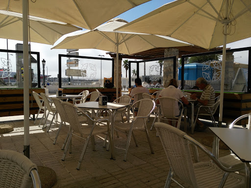 Información y opiniones sobre Freiduria la Almena de Tarifa