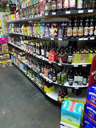 Liquor Store «Spirit Shop», reviews and photos, 657 Watertown Ave, Waterbury, CT 06708, USA