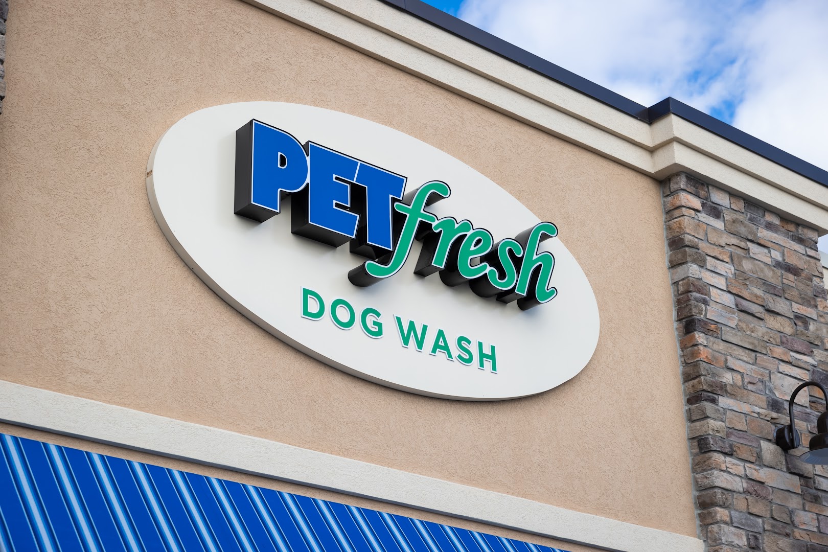 Pet Fresh Dog Wash Grooming Salon