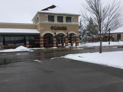 Sportswear Store «Columbia Sportswear Outlet Store at Prime Outlets Grove City», reviews and photos, 1911 Leesburg Grove City Rd #445, Grove City, PA 16127, USA