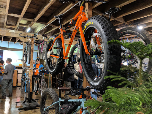 Bicycle Store «Coast In Bikes», reviews and photos, 838 S 1st St, Milwaukee, WI 53204, USA