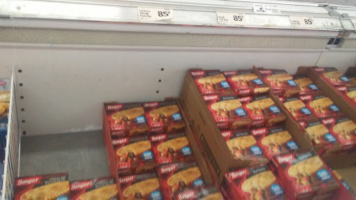 Grocery Store «Save-A-Lot», reviews and photos, 126 S Cannon Blvd, Shelbyville, TN 37160, USA