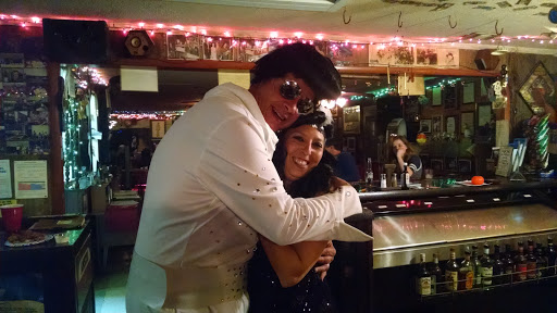 Lounge «Troubadour Restaurant & Lounge», reviews and photos, 25 Troubadour Ln, Berkeley Springs, WV 25411, USA