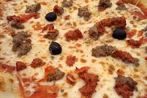 Mundo Pizza image