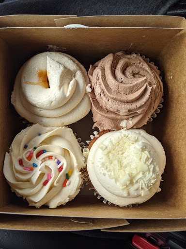 Bakery «The Cake Shop», reviews and photos, 1908 Capital Cir NE, Tallahassee, FL 32308, USA