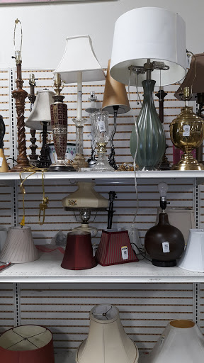 Thrift Store «Goodwill», reviews and photos, 701 N Industrial Blvd, Bedford, TX 76021, USA