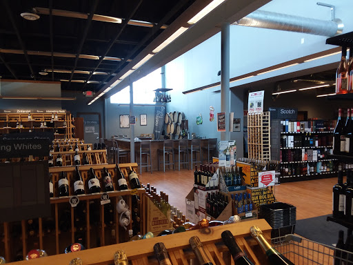 Liquor Store «99 Bottles», reviews and photos, 924 Main Ave, Moorhead, MN 56560, USA