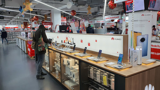 Technology shops in Budapest