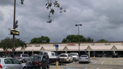 Grocery Store «Winn-Dixie», reviews and photos, 18731 Three Oaks Pkwy, Fort Myers, FL 33912, USA