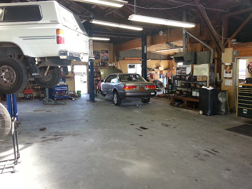Auto Repair Shop «J & D Automotive», reviews and photos, 278 Corona Rd, Petaluma, CA 94954, USA