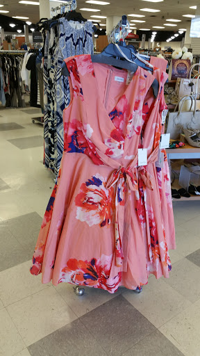 Department Store «T.J. Maxx & HomeGoods», reviews and photos, 2685 South Rd, Poughkeepsie, NY 12601, USA