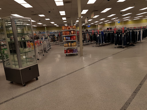 Clothing Store «Ross Dress for Less», reviews and photos, 75 Bellam Blvd, San Rafael, CA 94901, USA