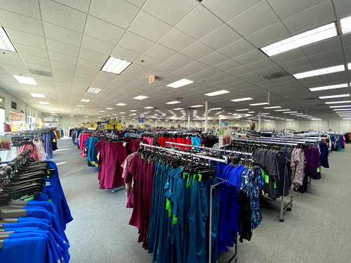 Uniform Store «Scrub Pro Uniforms & Gallo Clothing», reviews and photos, 78 Mountain Rd, Glen Burnie, MD 21060, USA