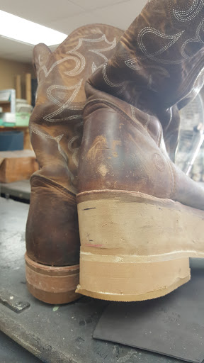 Orthopedic Shoe Store «GK Custom Footwear», reviews and photos, 1938 S Dobson Rd #4, Mesa, AZ 85202, USA