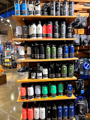 Clothing Store «L.L. Bean», reviews and photos, 75 Evergreen Way, South Windsor, CT 06074, USA