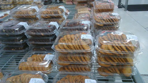 Supermarket «WinCo Foods», reviews and photos, 2060 E 20th St, Chico, CA 95928, USA