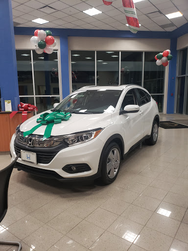 Honda Dealer «Honda of Danbury», reviews and photos, 102 Federal Rd, Danbury, CT 06810, USA